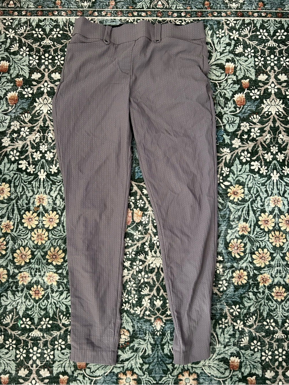 Maurice’s Gray Stretch Cropped Pants